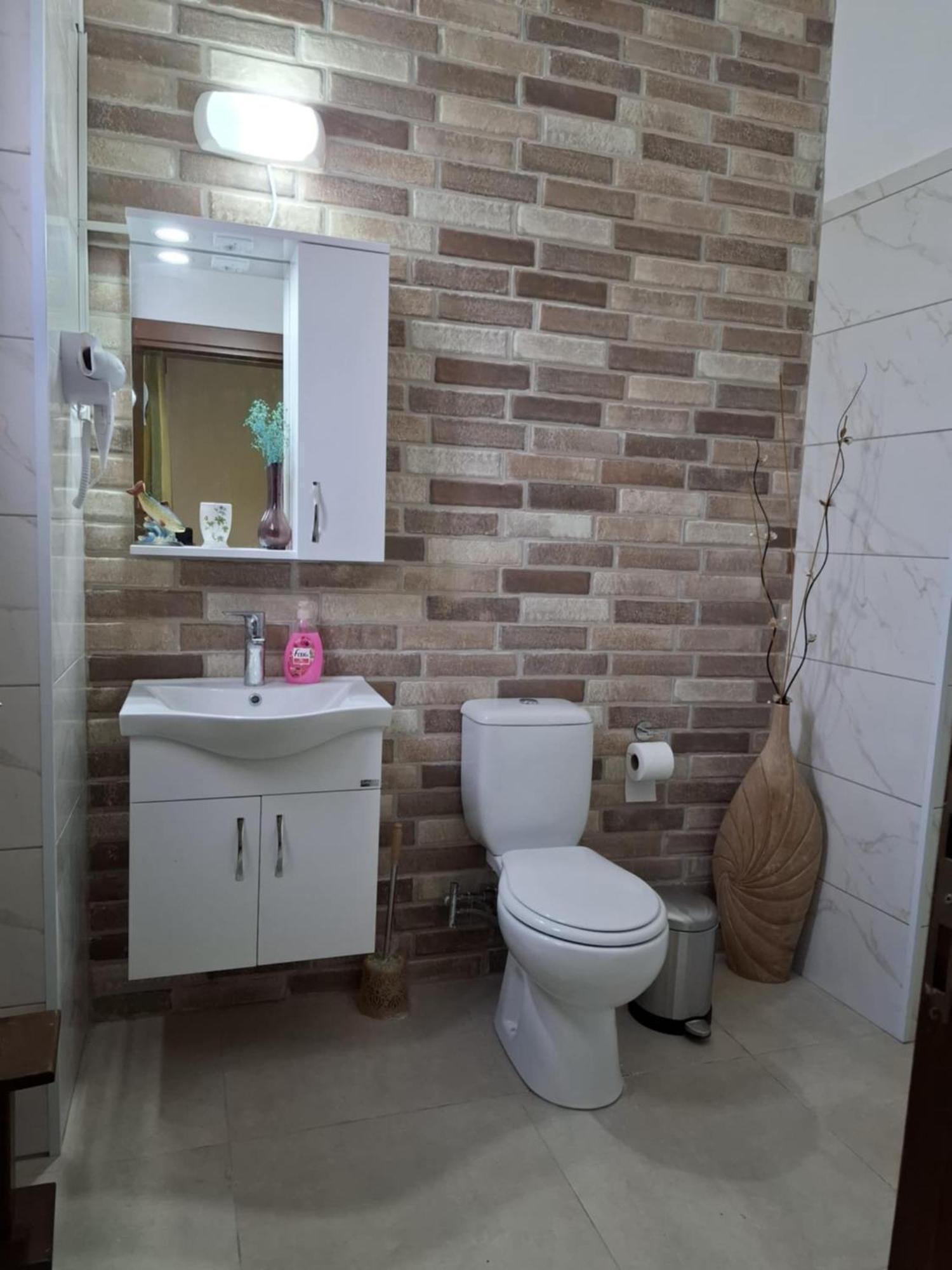 Mystery Garden Guest House Famagusta  Ngoại thất bức ảnh