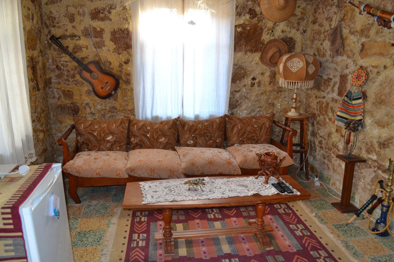Mystery Garden Guest House Famagusta  Ngoại thất bức ảnh