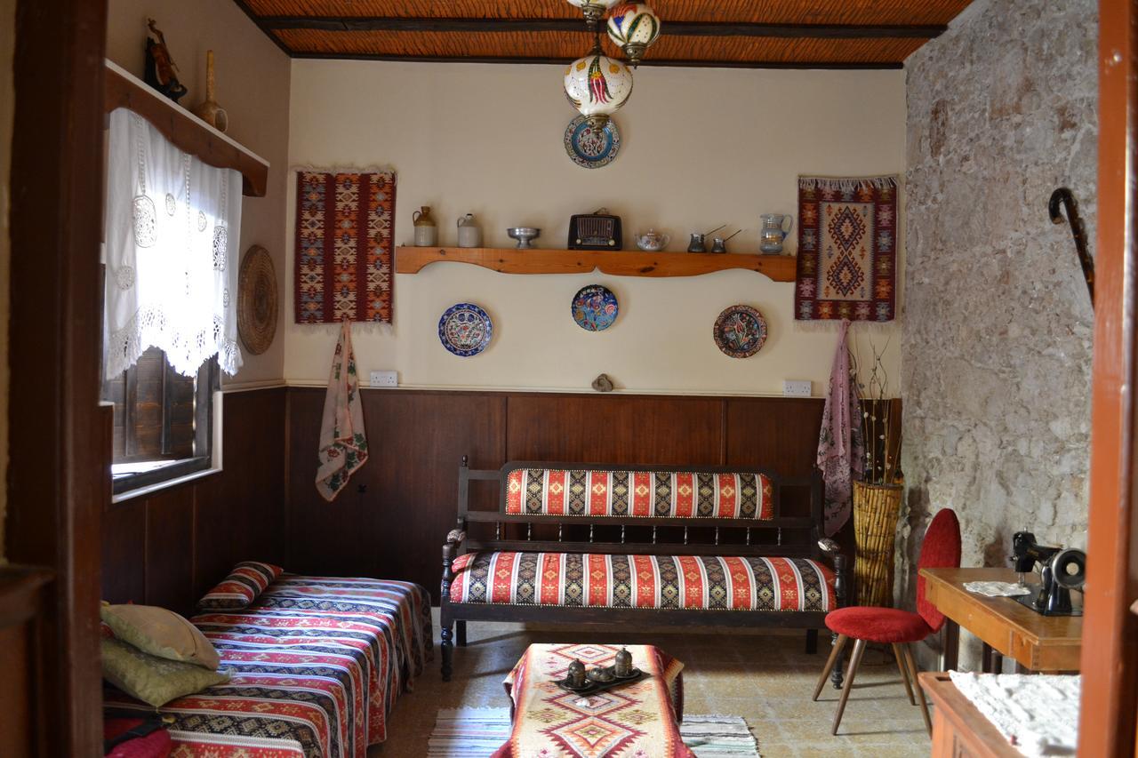 Mystery Garden Guest House Famagusta  Ngoại thất bức ảnh