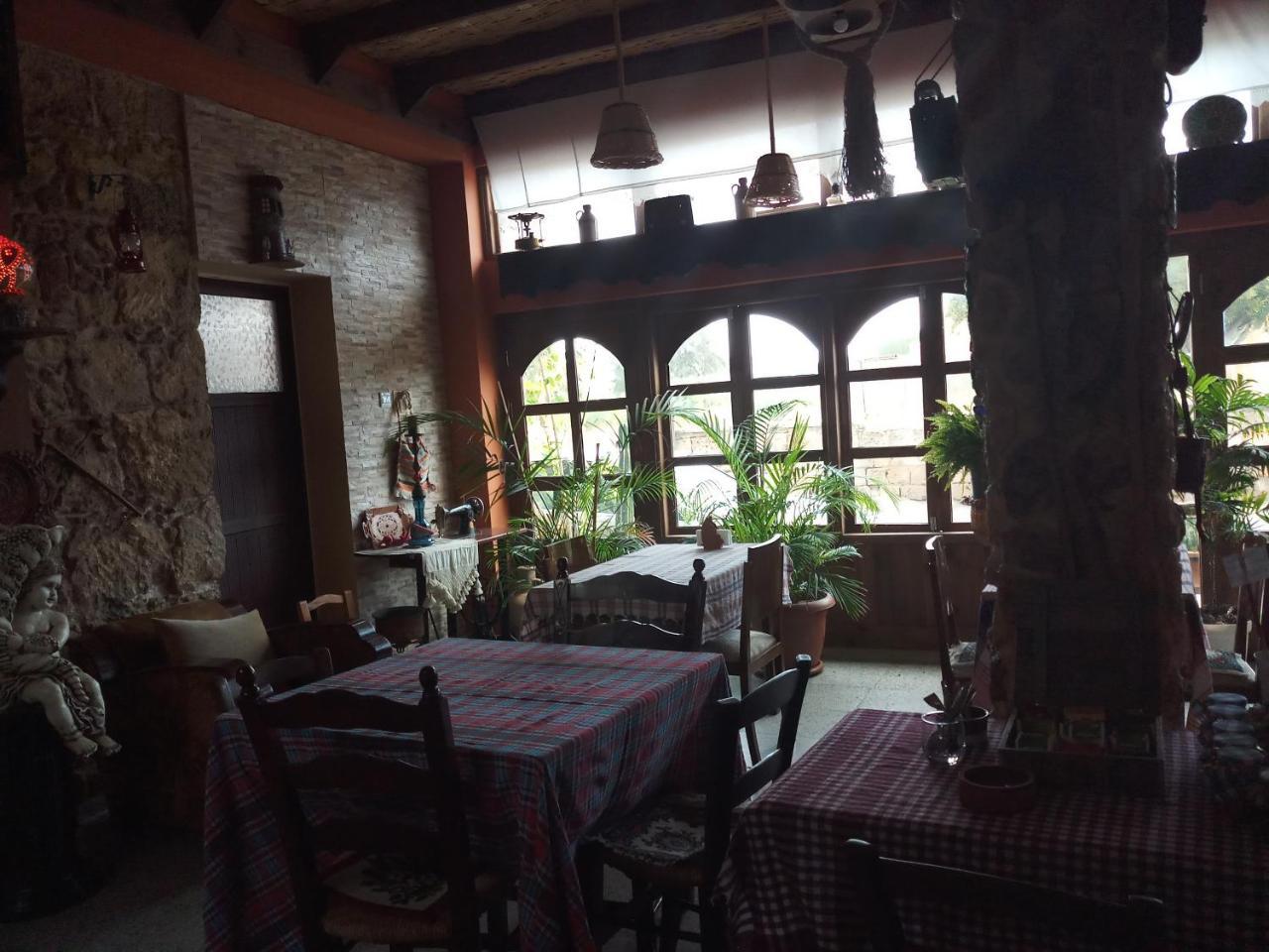 Mystery Garden Guest House Famagusta  Ngoại thất bức ảnh